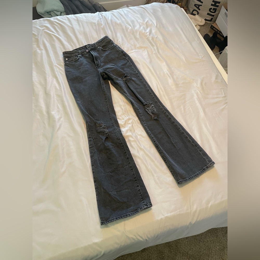 🖤 BDG x Urban Outfitters 90s High Rise Flare Jeans 👖
